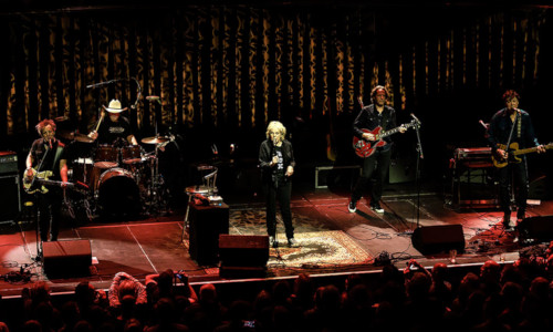 Lucinda Williams and band